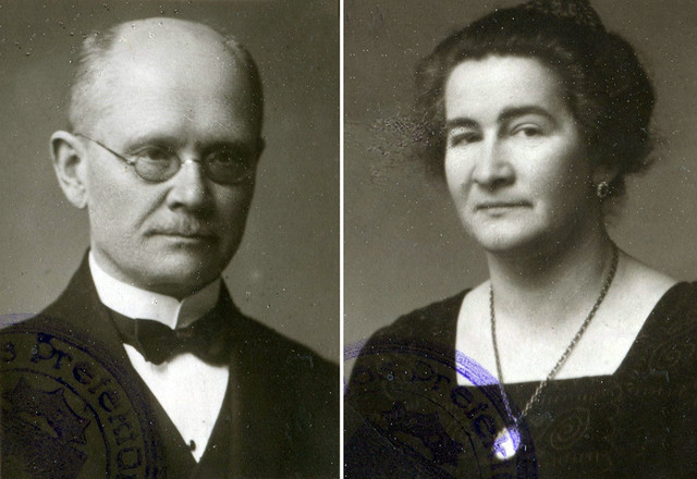 Jāņa Kalaca un viņa sievas Marijas Kalacs (dzimusi Martinova) 1925. gada pases fotoFoto: LNA LVVA