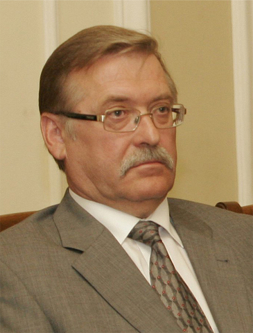 Pāvels GruziņšBoriss Koļesņikovs, "LV"