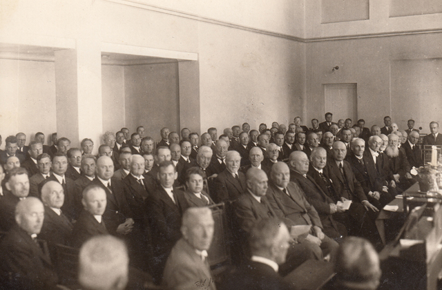 Aleksandrs Gubens kādā luterāņu baznīcas konferencē (ap 1938.–1940.gadu).