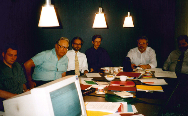 Administratīvā procesa likuma izstrādes darba grupas locekļi 1997. gadā (no kreisās): Normunds Salenieks, Ilmārs Bišers, Egils Levits, pieaicinātais Ceļu satiksmes drošības direkcijas pārstāvis (vārds nezināms), Uldis Pētersons un Arvīds DravnieksFoto no AT arhīva